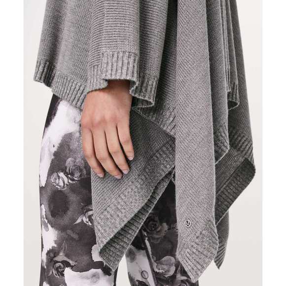 Lululemon Cashmere Tencel Divinity Scarf Poncho Ribbed Knit Cardigan Sweater - Picture 4 of 16